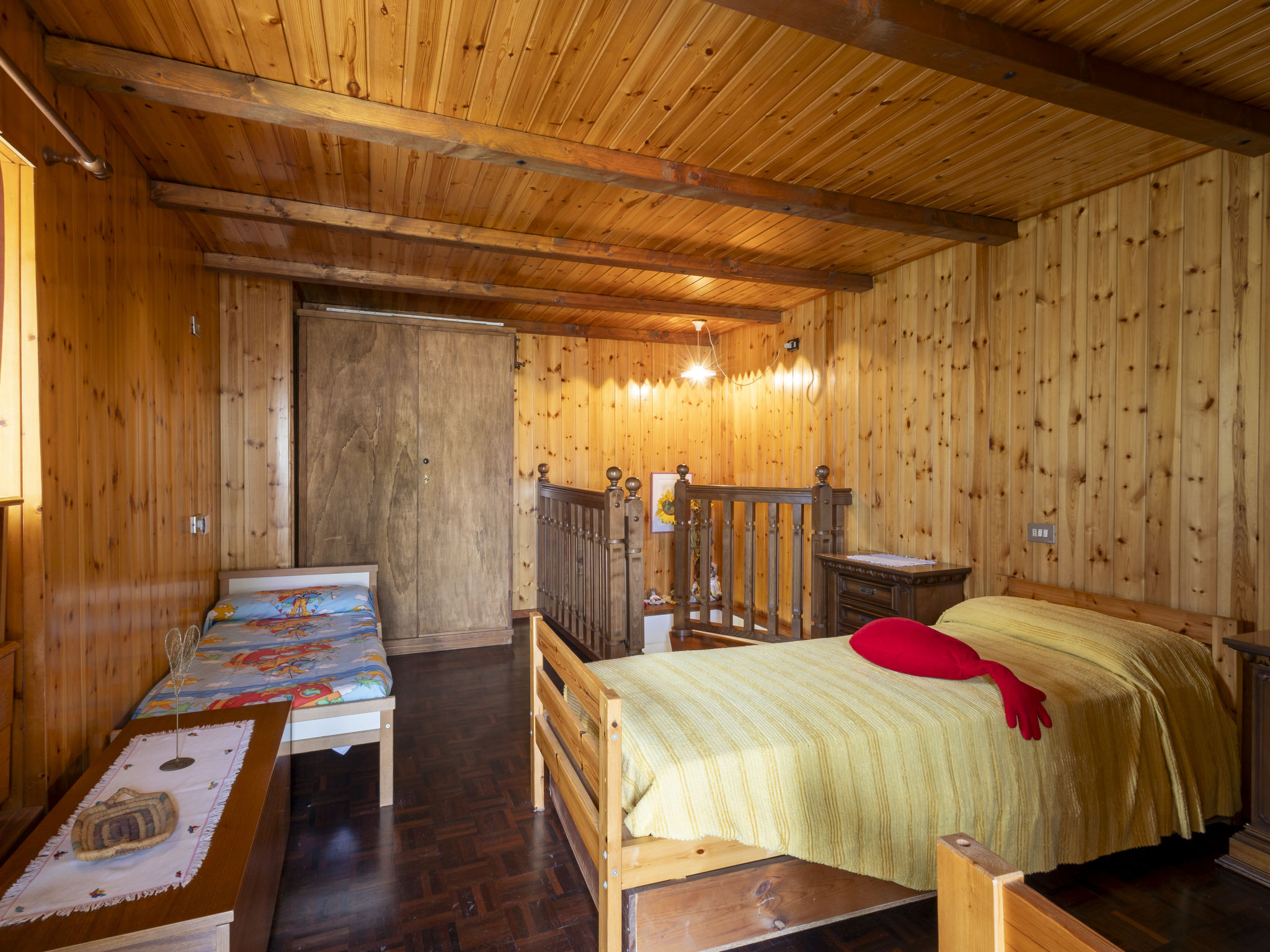 Moncucco Mountain Home-Dedans