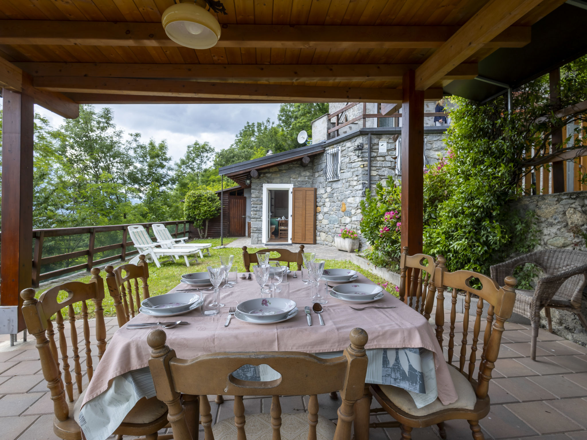Moncucco Mountain Home