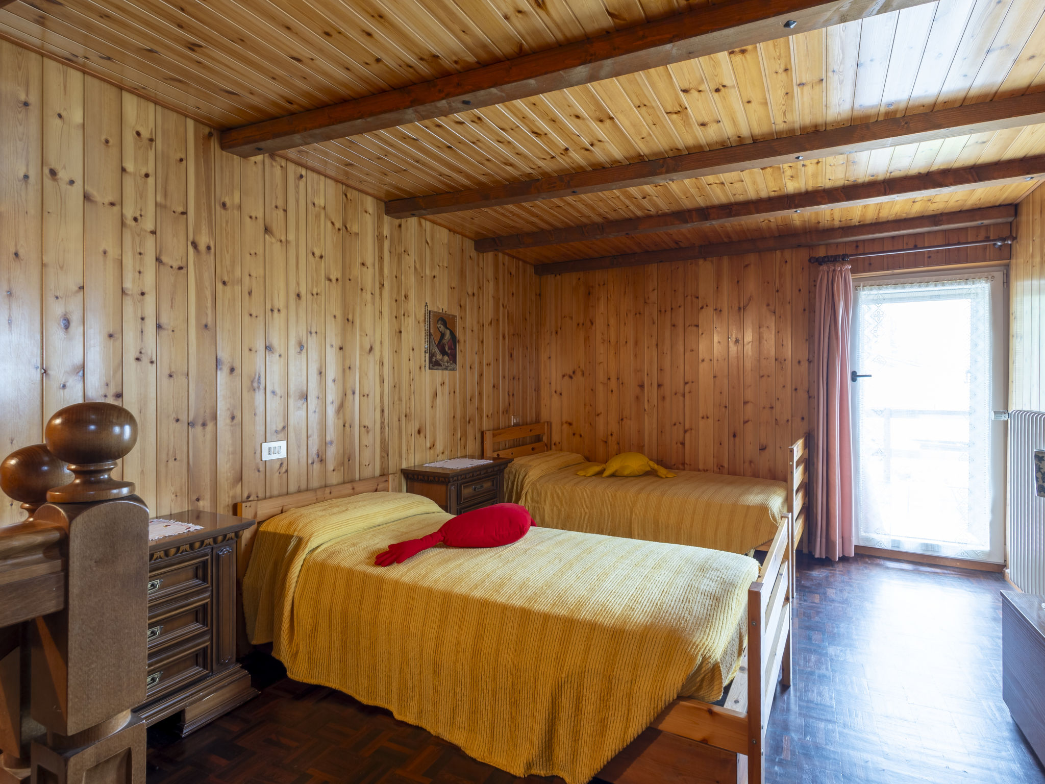 Moncucco Mountain Home-Dedans
