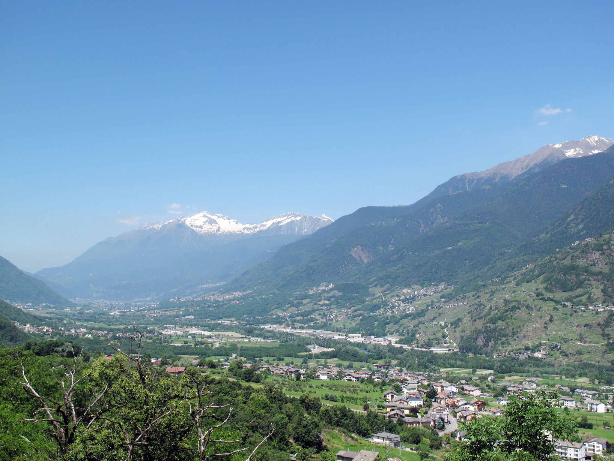 Moncucco Mountain Home-Environnement