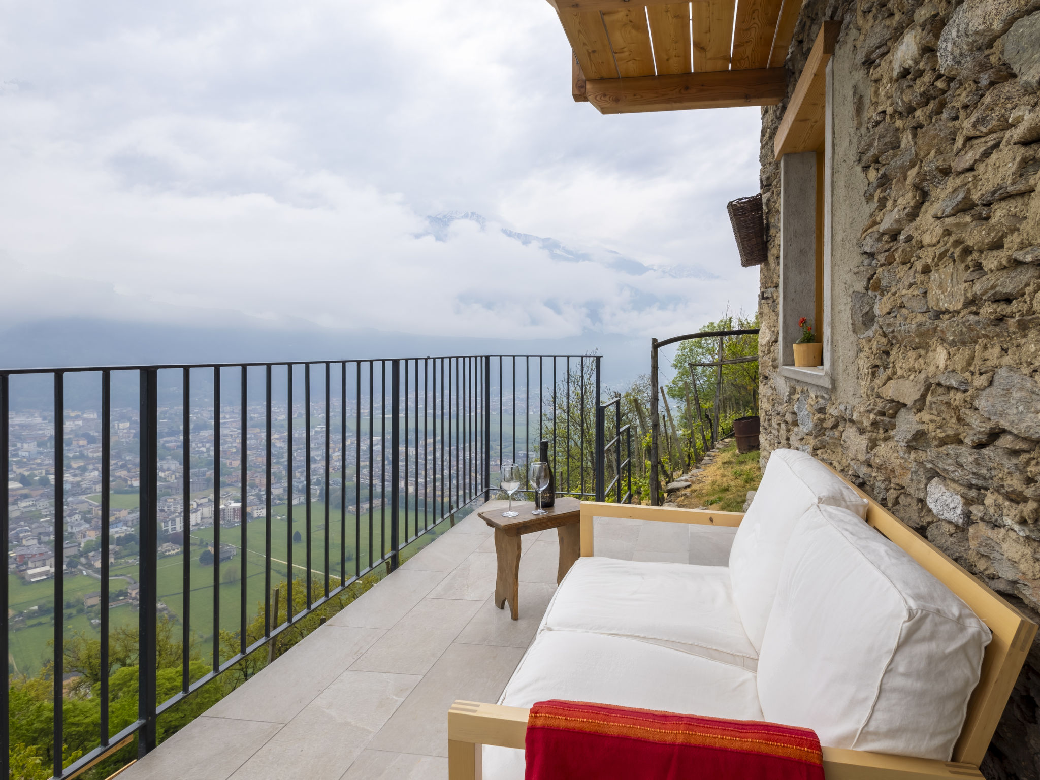 Al Vignale - La Grotta - Buiten