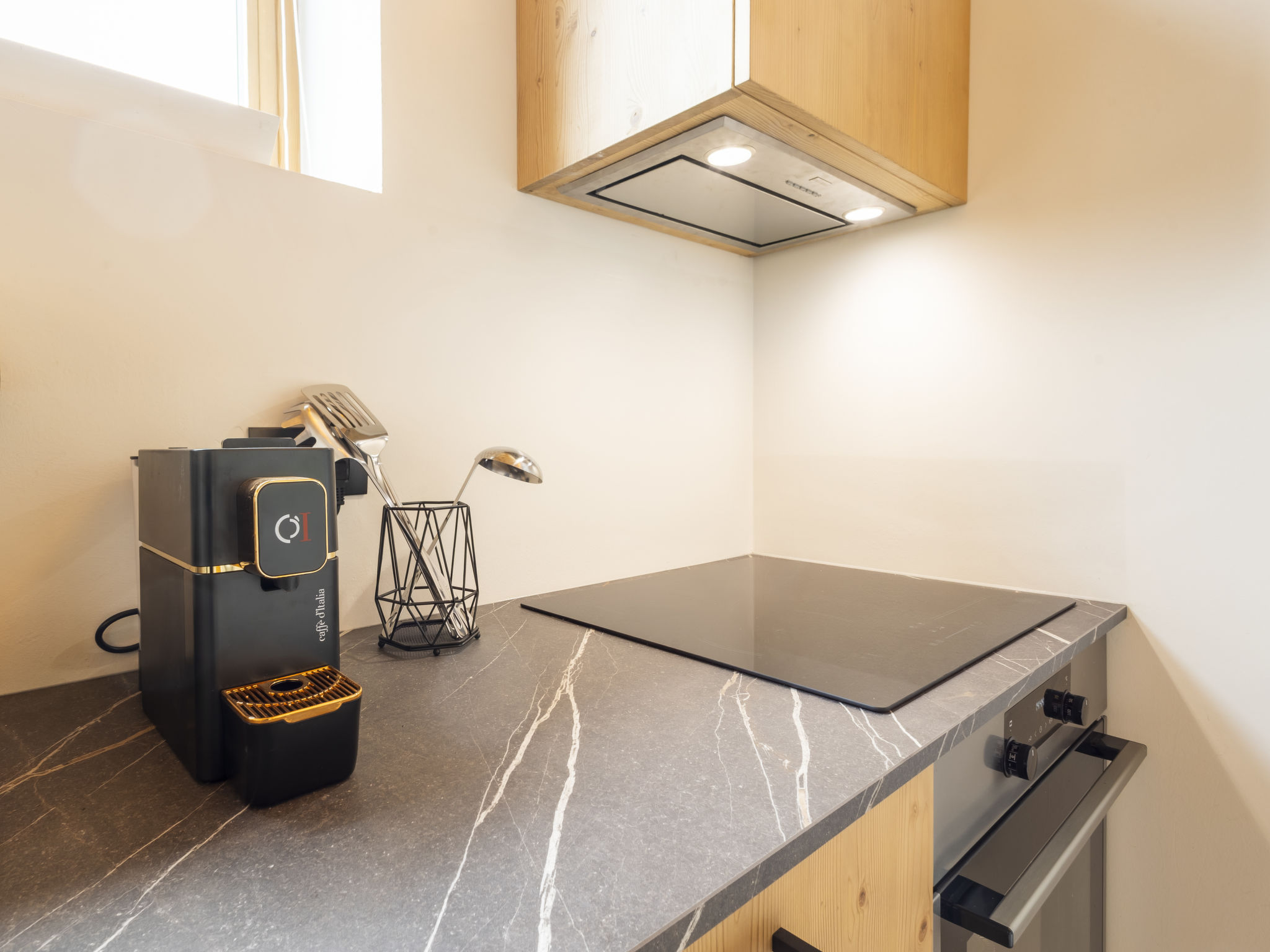 Al Vignale - La Vista - Binnen