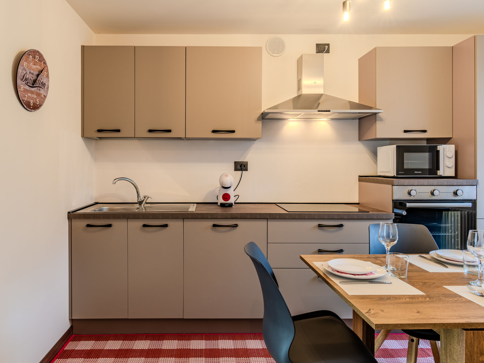 Kitchen / Dining Room