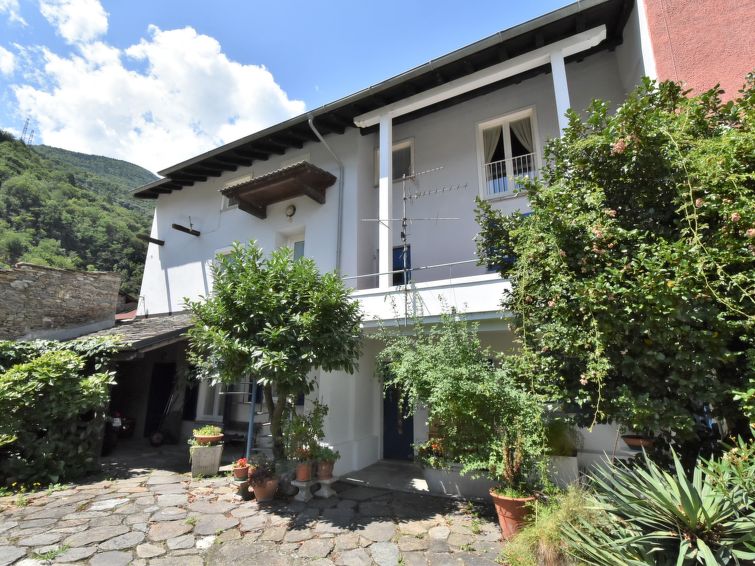 Search and Stay destination Cosio Valtellino, Lombardia - Italy from AU$ 220. La Casa del Nonno