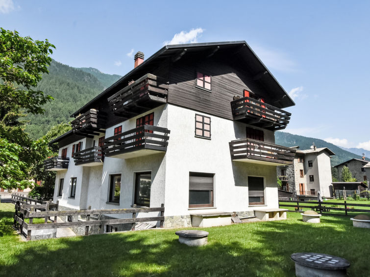 Wellness en bergzicht in appartement Casa Cavalieri, Bormio in Bormio
