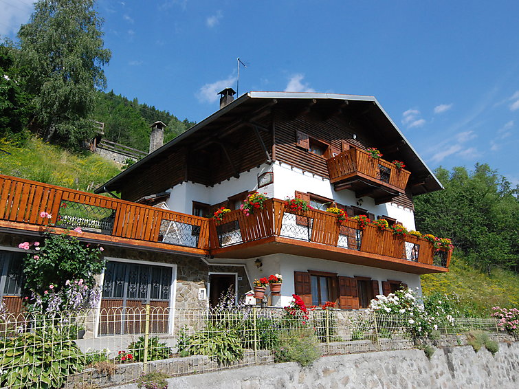Bormio accommodation chalets for rent in Bormio apartments to rent in Bormio holiday homes to rent in Bormio