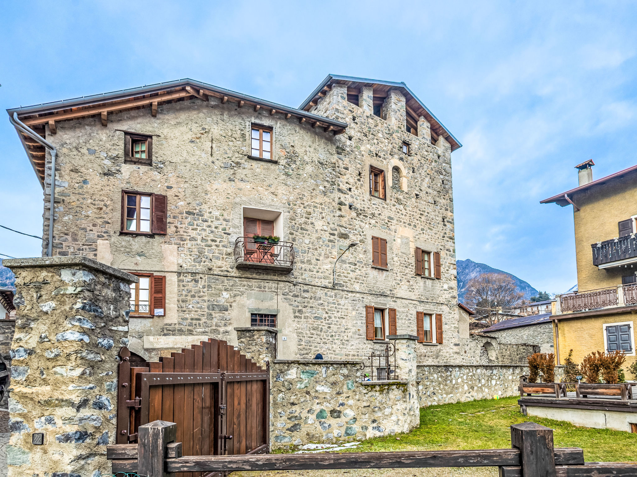 Planta Apartment-Buiten