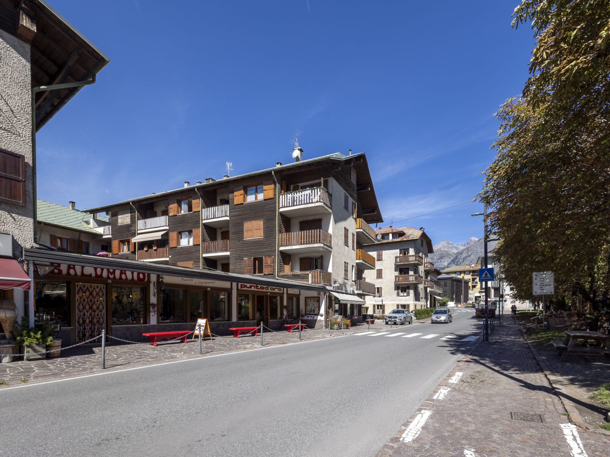 San Anton - Buiten