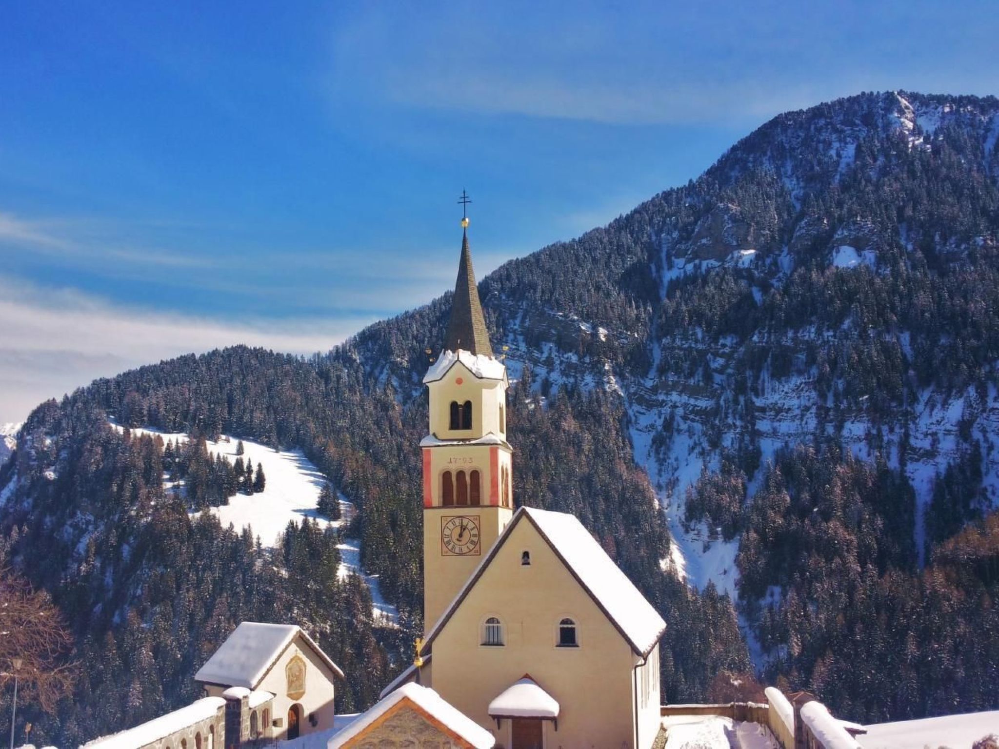 Cesa Vedla DOLOMITES-Binnen