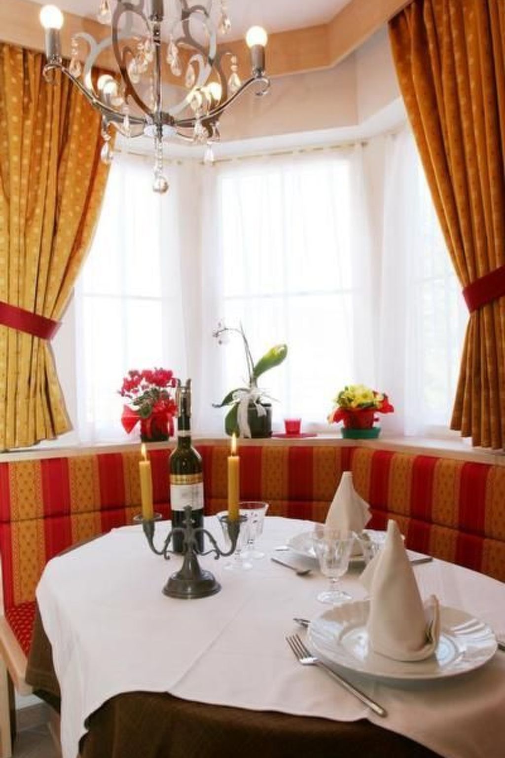 Cesa Vedla DOLOMITES-Binnen