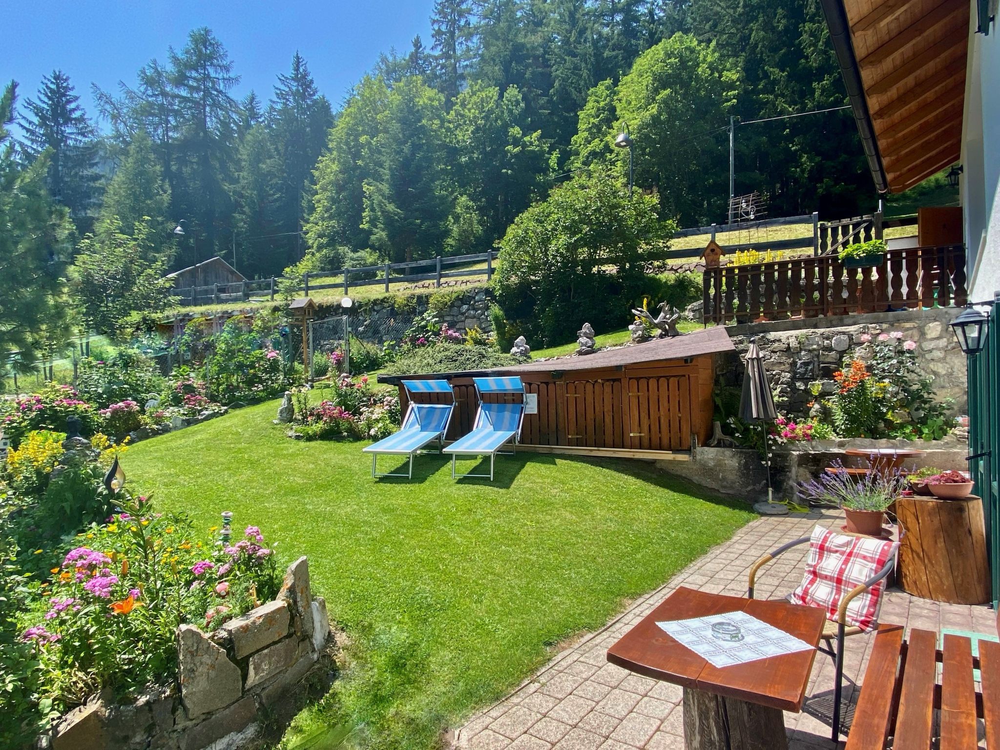 Cesa Vedla DOLOMITES-Binnen