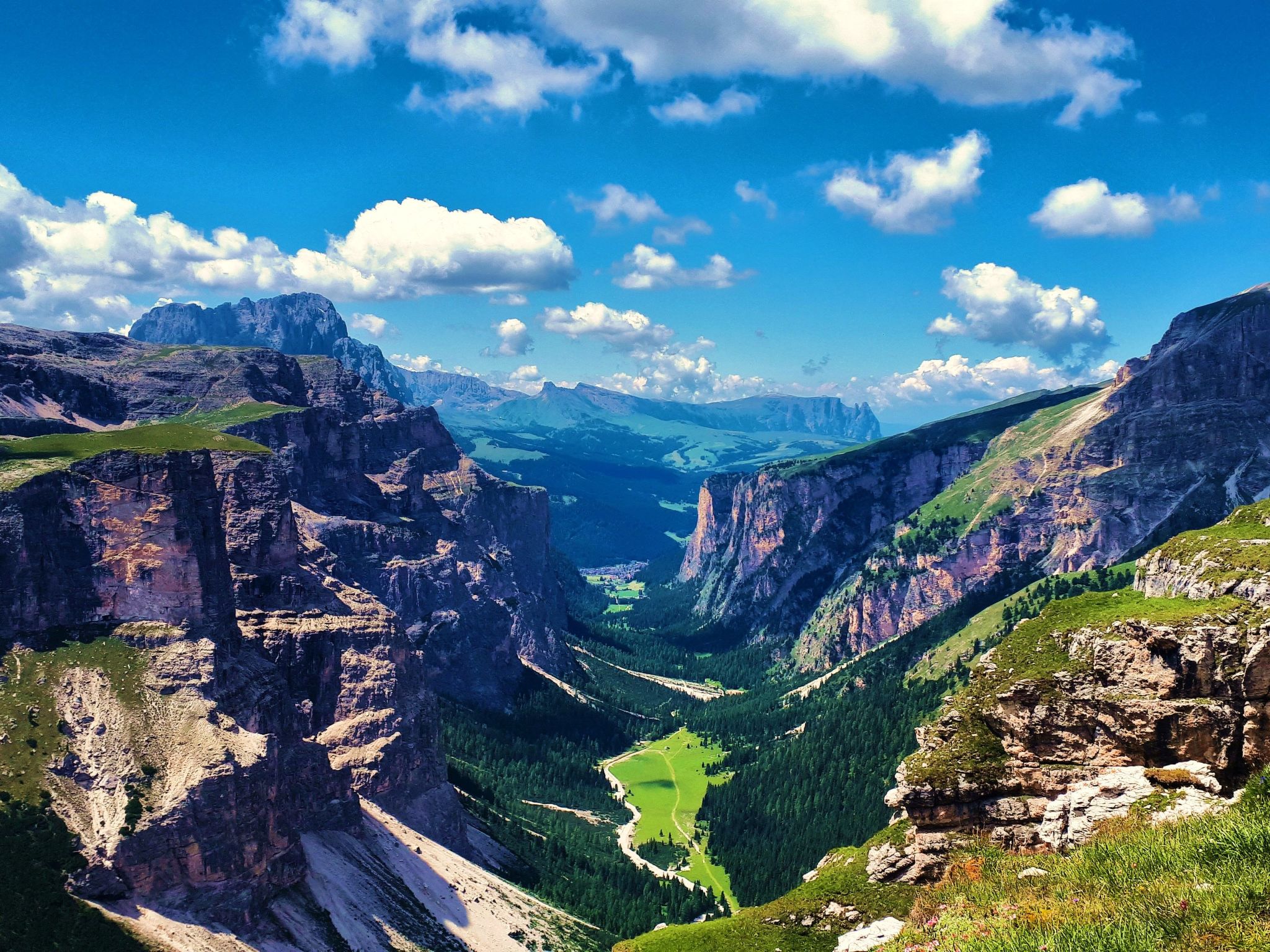 Cesa Vedla DOLOMITES-Binnen