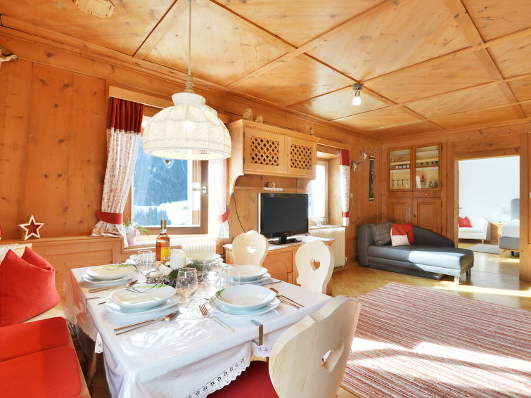 Luca Apartment in Val Gardena-Ortisei