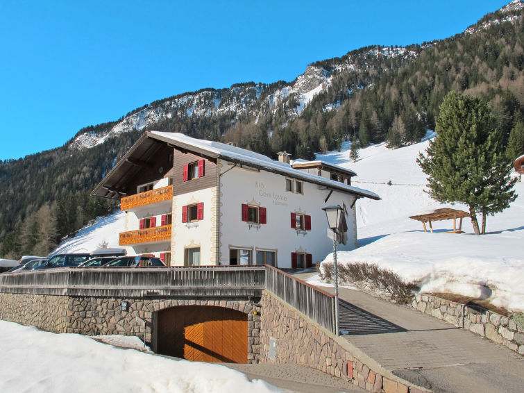 Kostner Apartment in Val Gardena-Ortisei