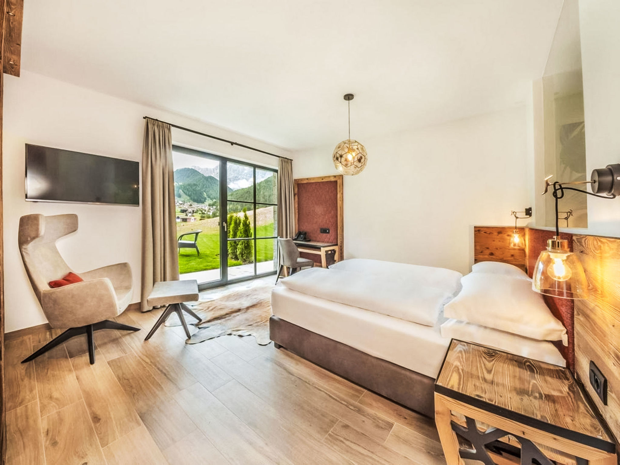 Photo of 4BR SELLA