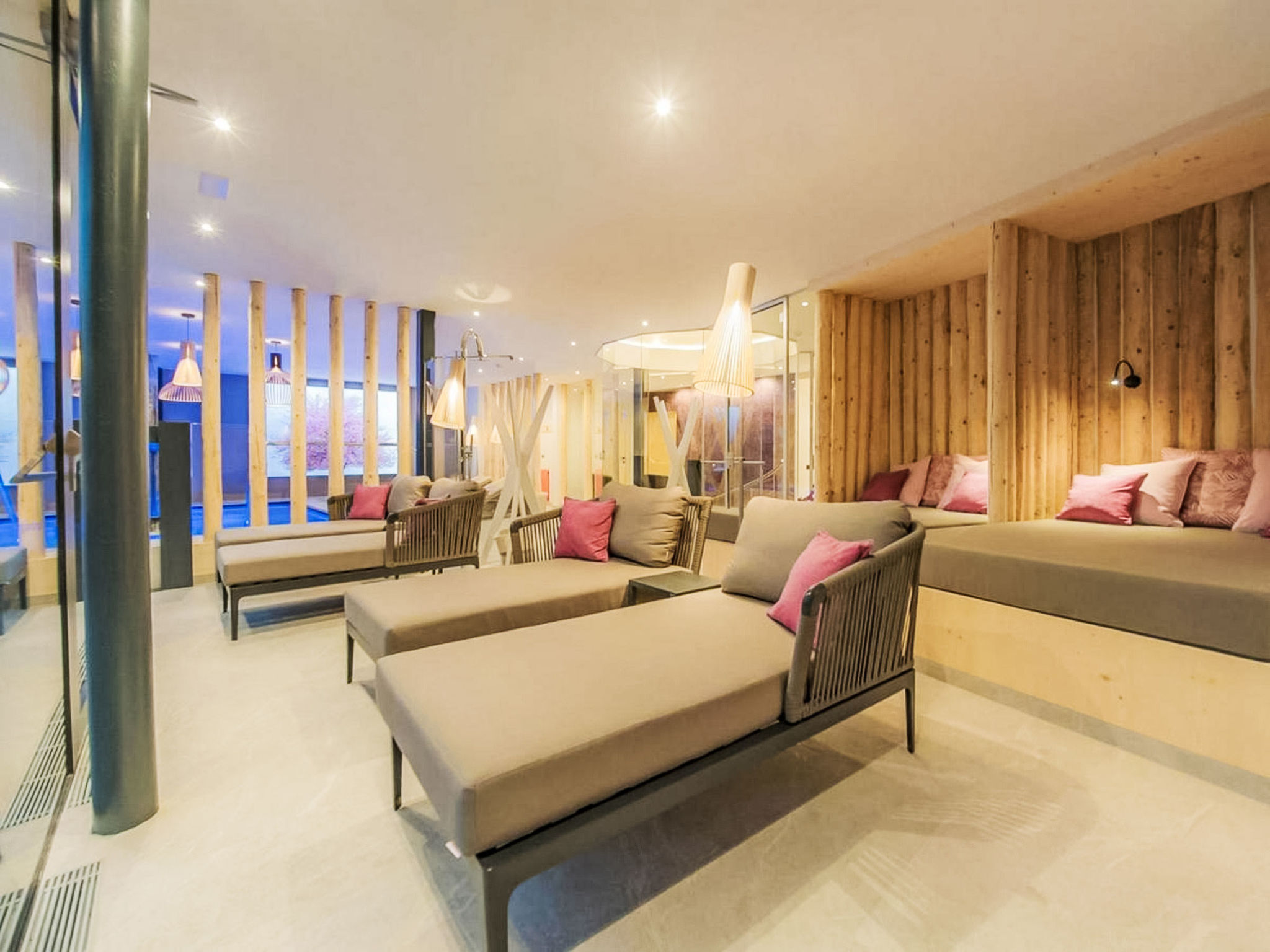 Photo of 4BR SELLA