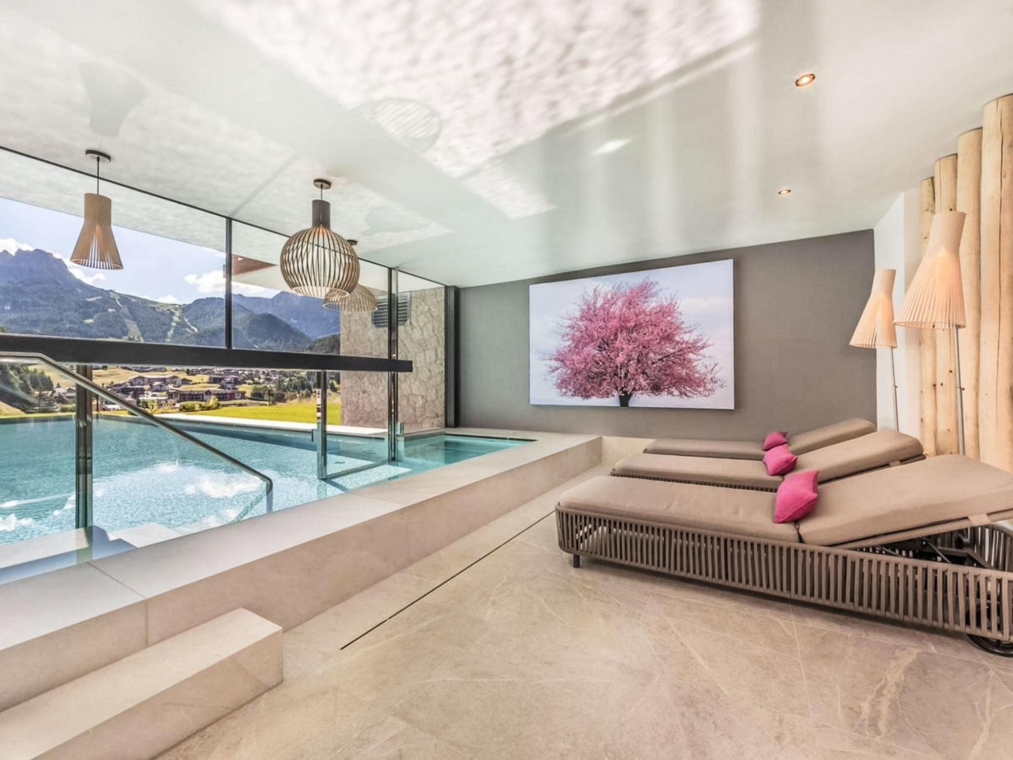 Photo of 4BR SELLA