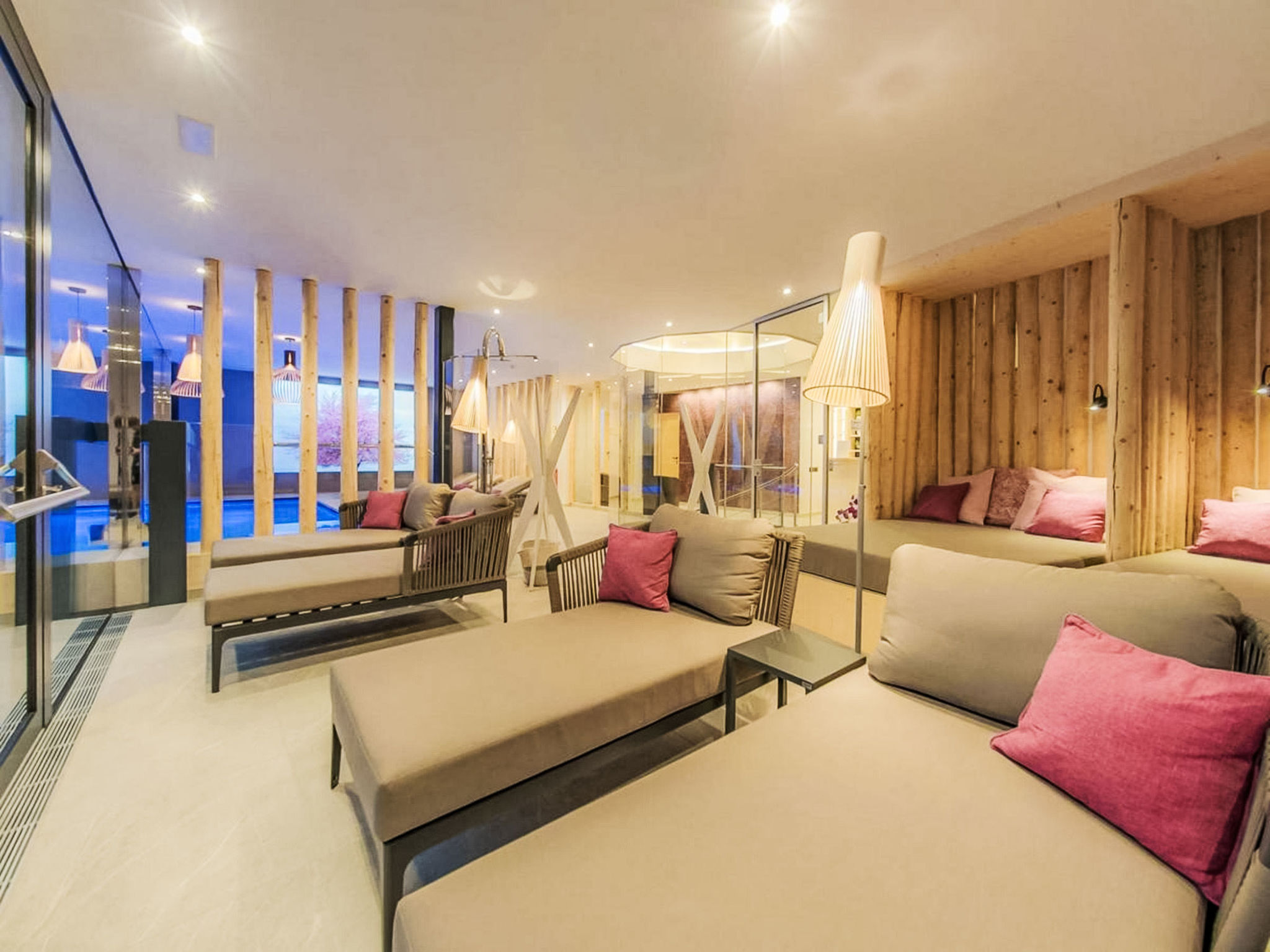 Photo of 4BR SELLA