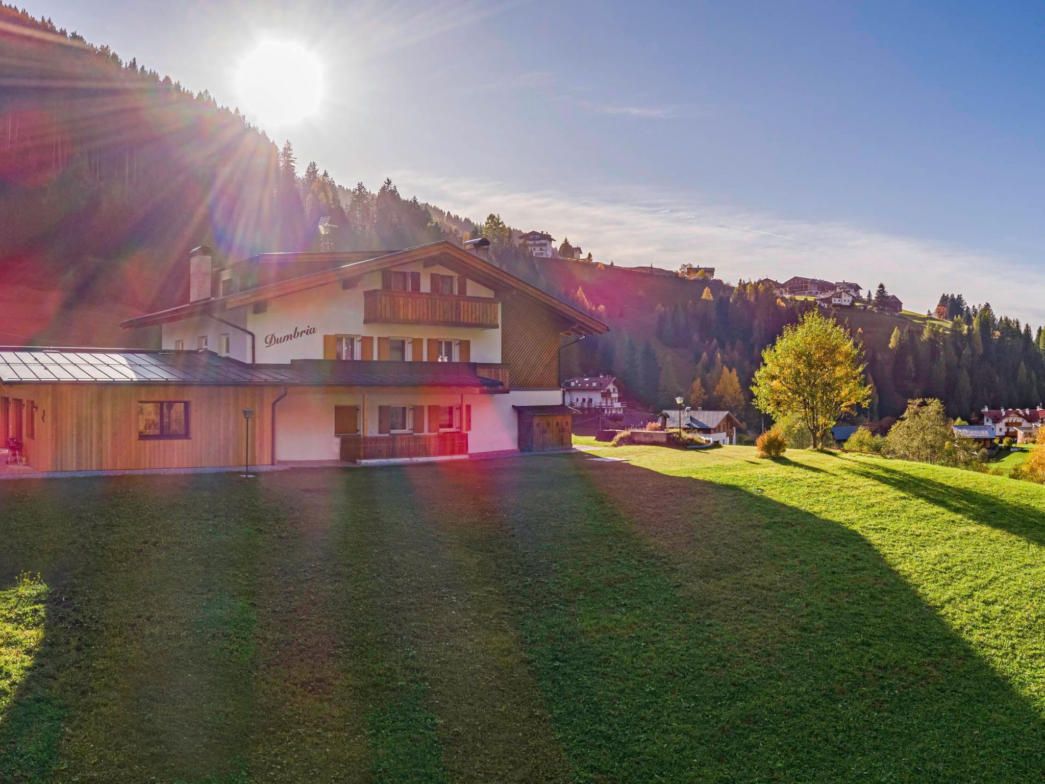 Dumbria Dolomites-Dedans