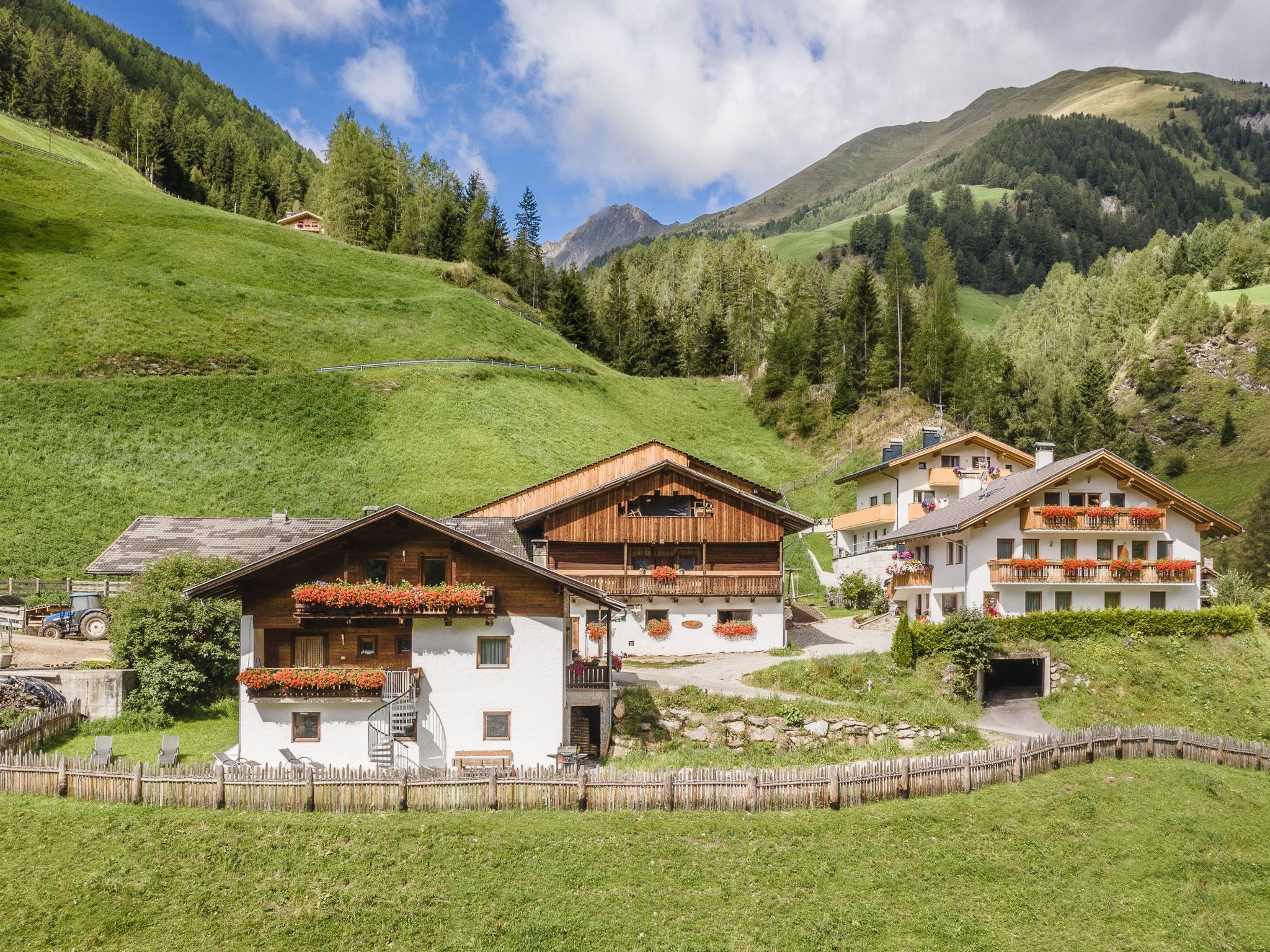 Ferienhaus in La Villa/Stern (Italien) und 1 Hund erlaubt