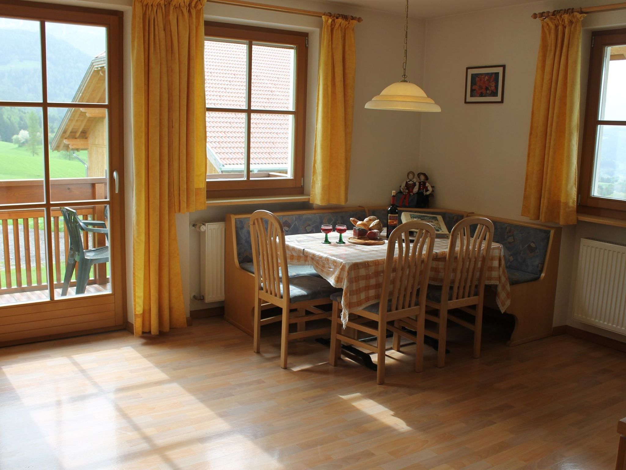 Photo of Große, helle Wohnung mit großartigem Panoramabli