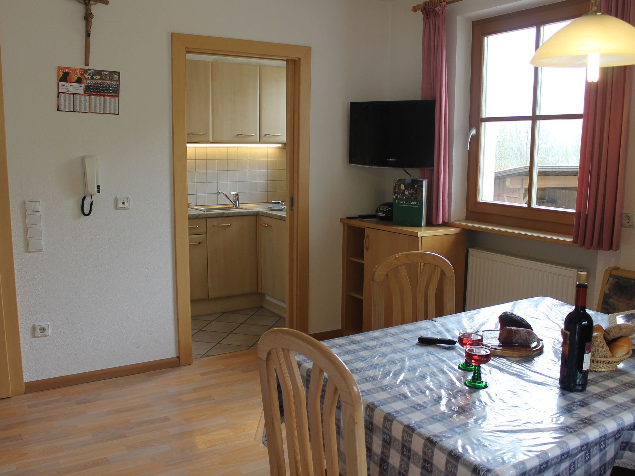 Gemütliche Ferienwohnung für vier Personen - Image 2