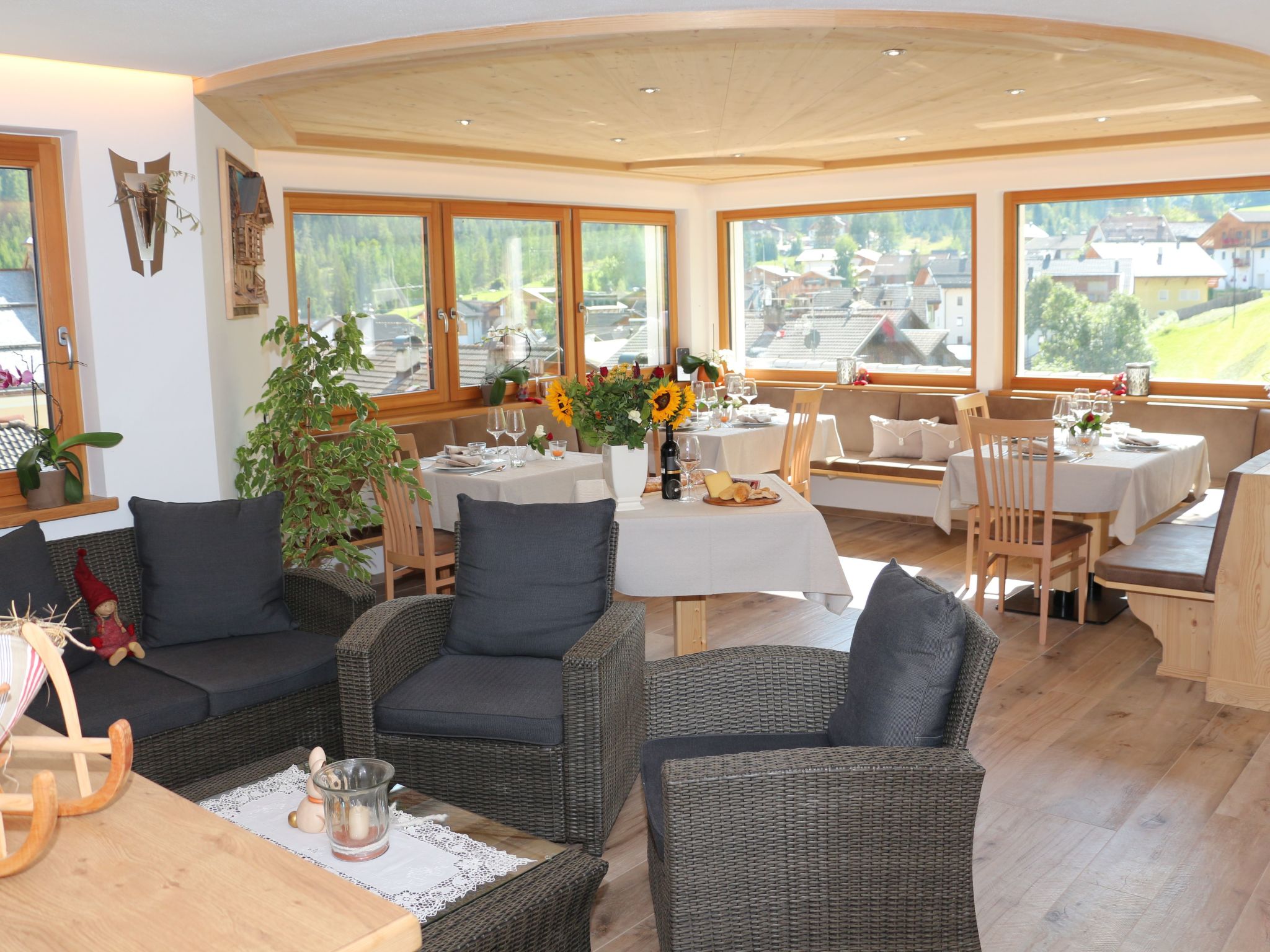 "Ciasa Linda App.3-Drinnen