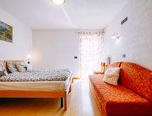 Rustiek appartement in Muncion met uitzicht op de Dolomieten - thumbnail 5