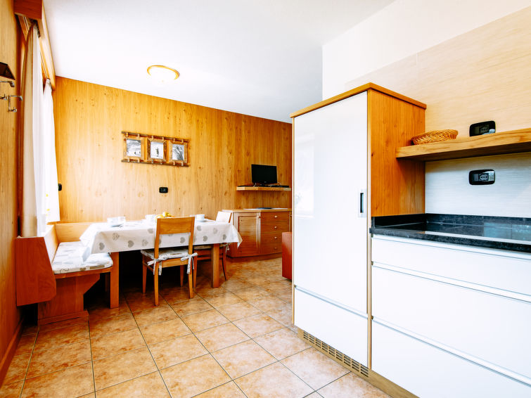 Search and Stay destination Pozza di Fassa, Trentino-Alto Adige - Italy from AU$ 224. Cincelli