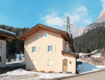 Giuditta: Sfeervol 8-persoons appartement vlakbij de piste in Pozza di Fassa - thumbnail 1