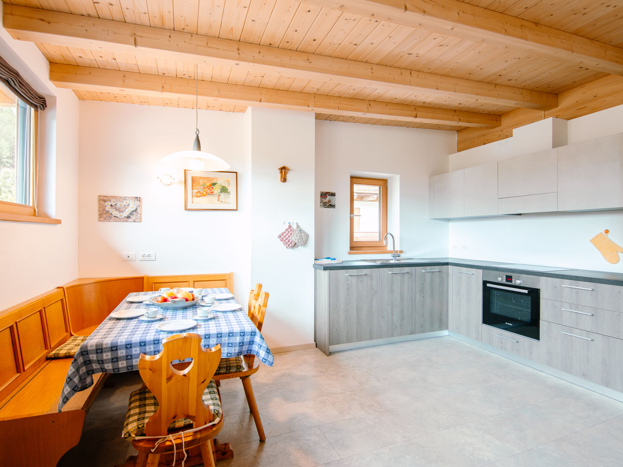 Kitchen / Dining Room