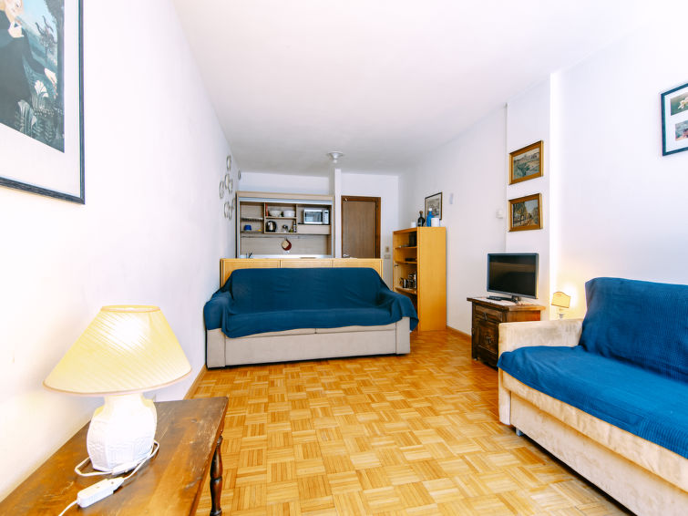 Centraal gelegen appartement Solaria met bergzicht in Canazei in Canazei