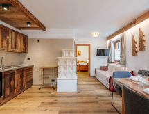 Rustiek appartement voor 4 personen nabij Canazei en de Sella Ronda - thumbnail 6
