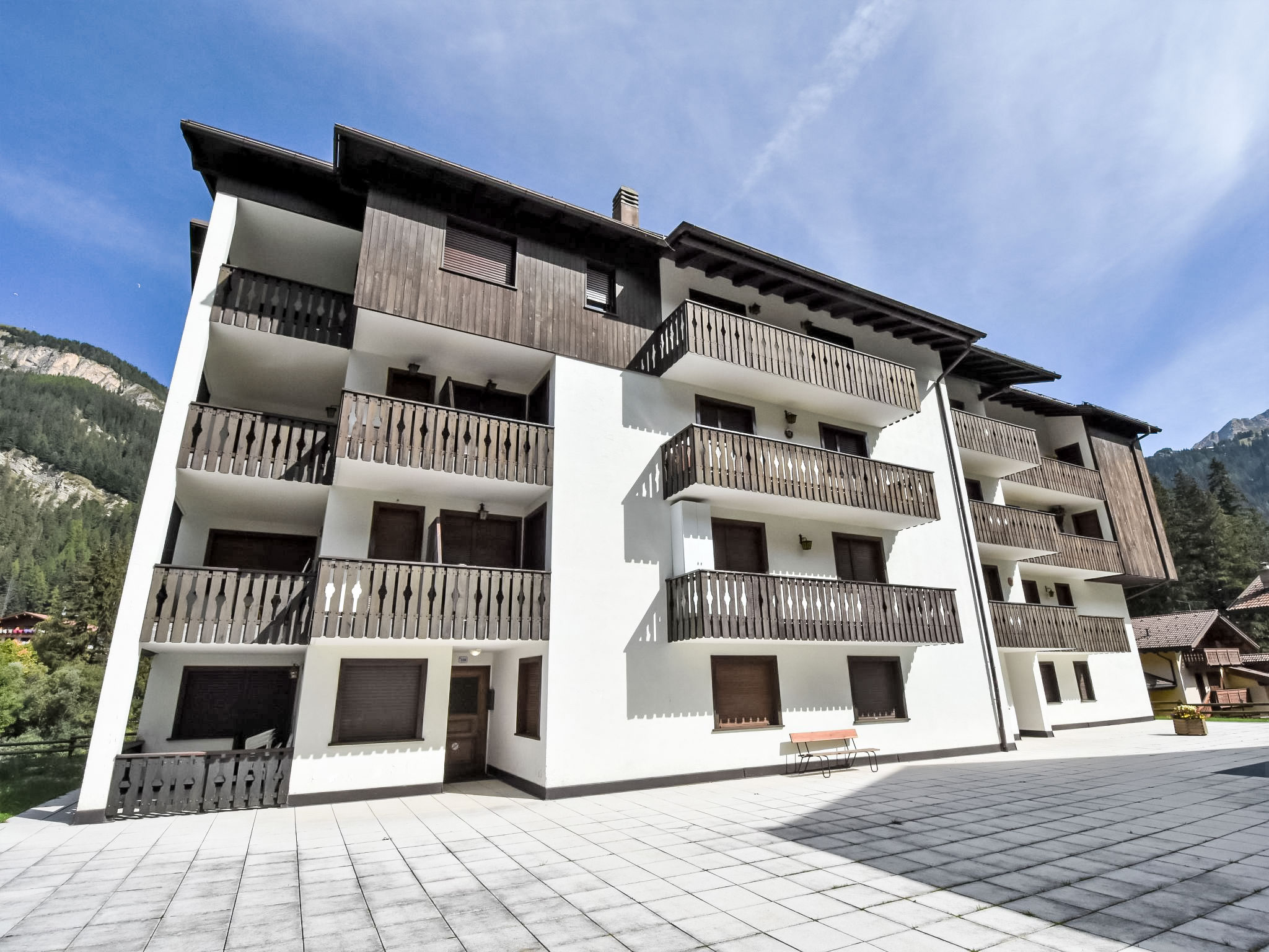 Photo of Des Alpes