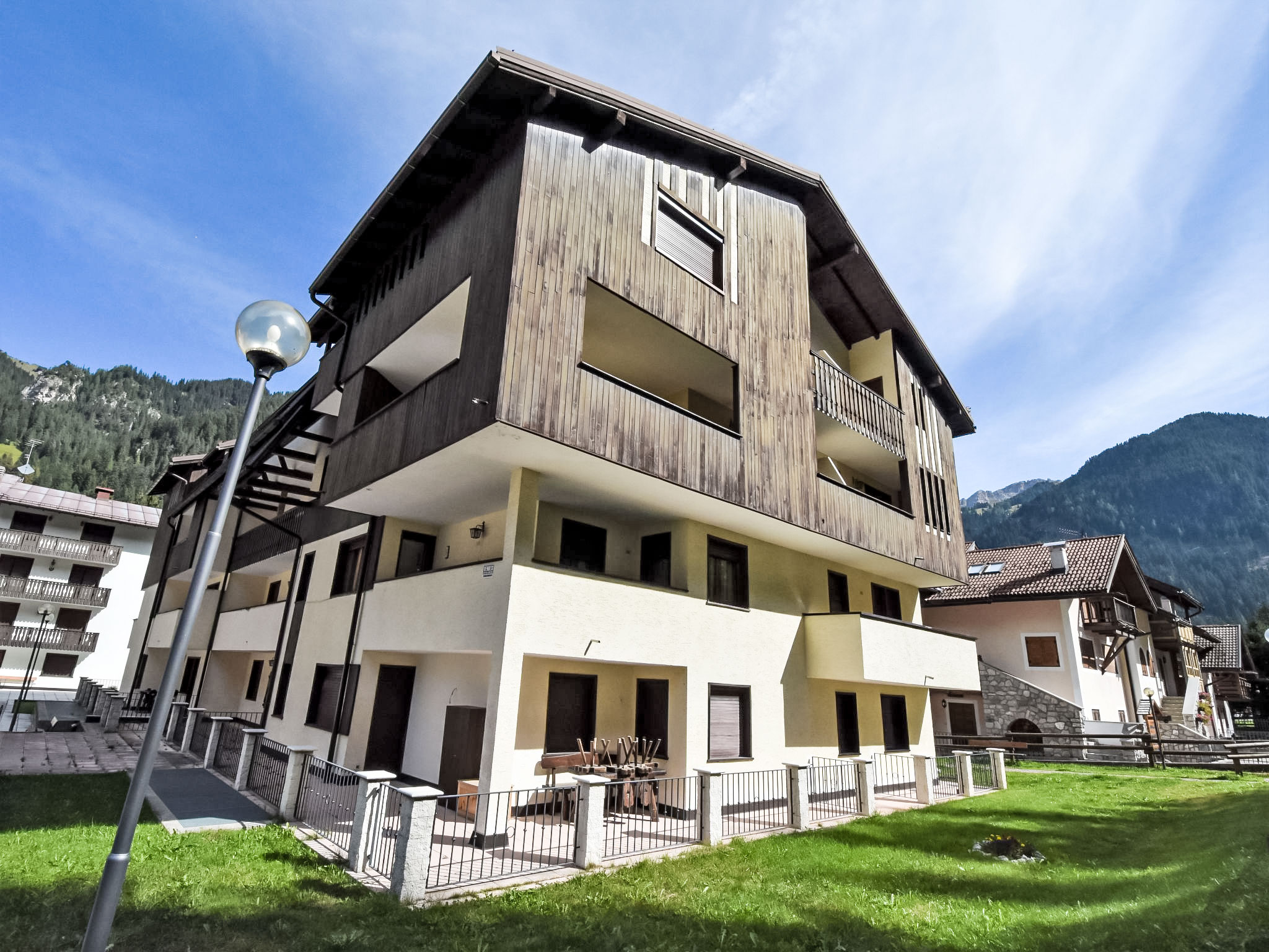 Photo of Des Alpes