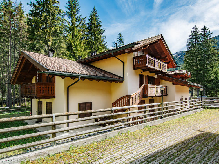 Photo of Condominio Parco degli abeti