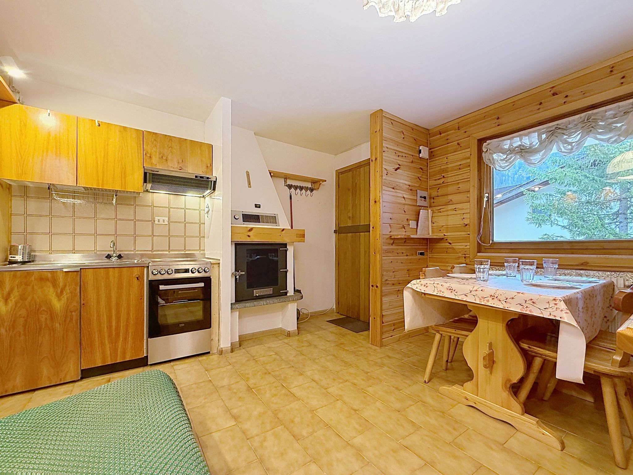 Monti Pallidi - Binnen