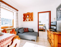 Vrijstaand chalet Cesa Minach aan de bosrand, vlakbij de piste in Canazei - thumbnail 3