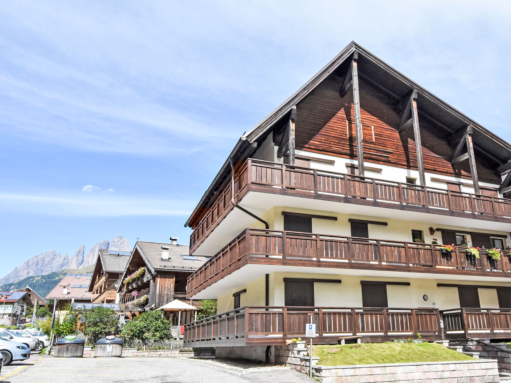 Photo of Apt 14