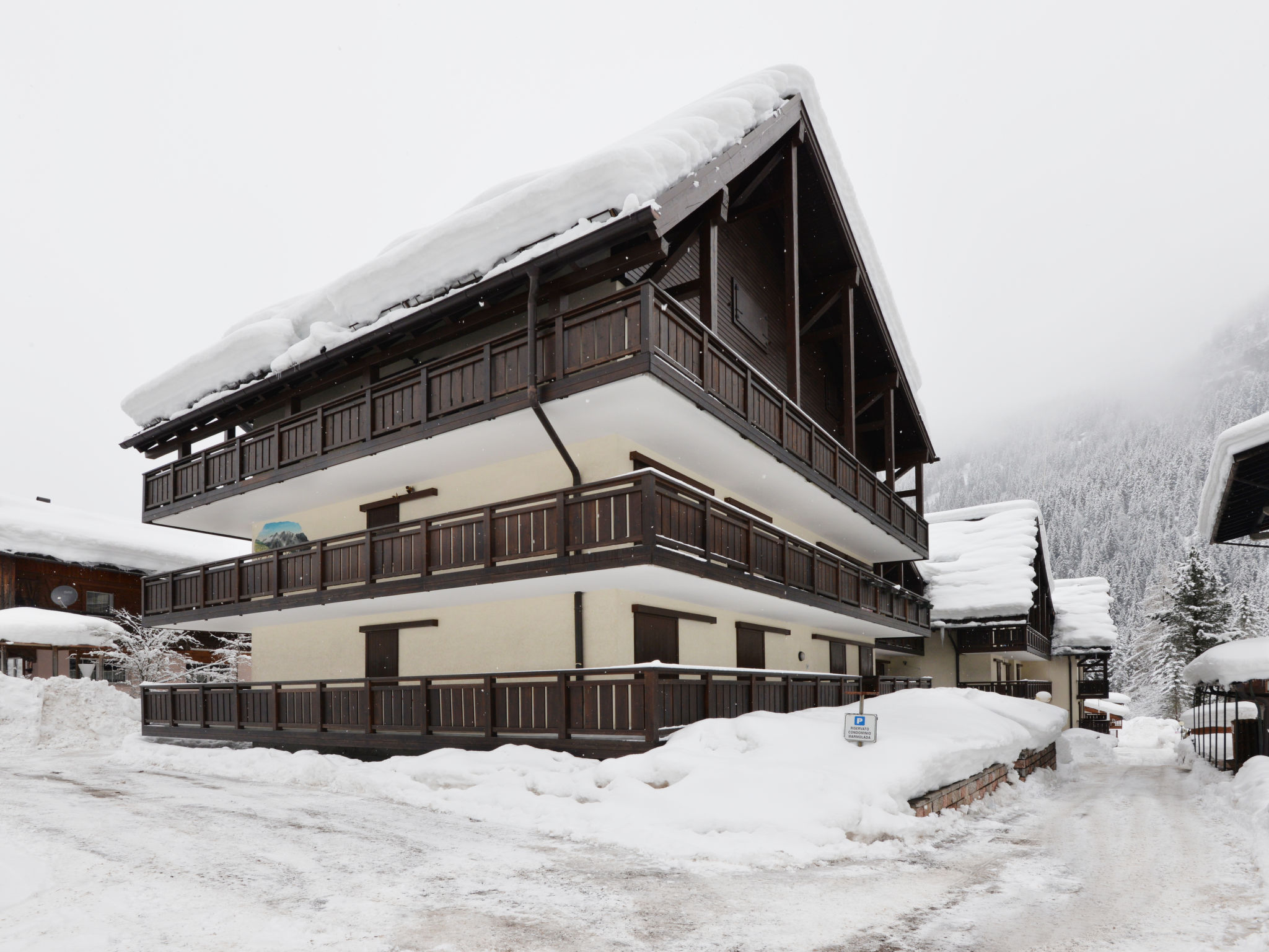 Photo of Apt 20