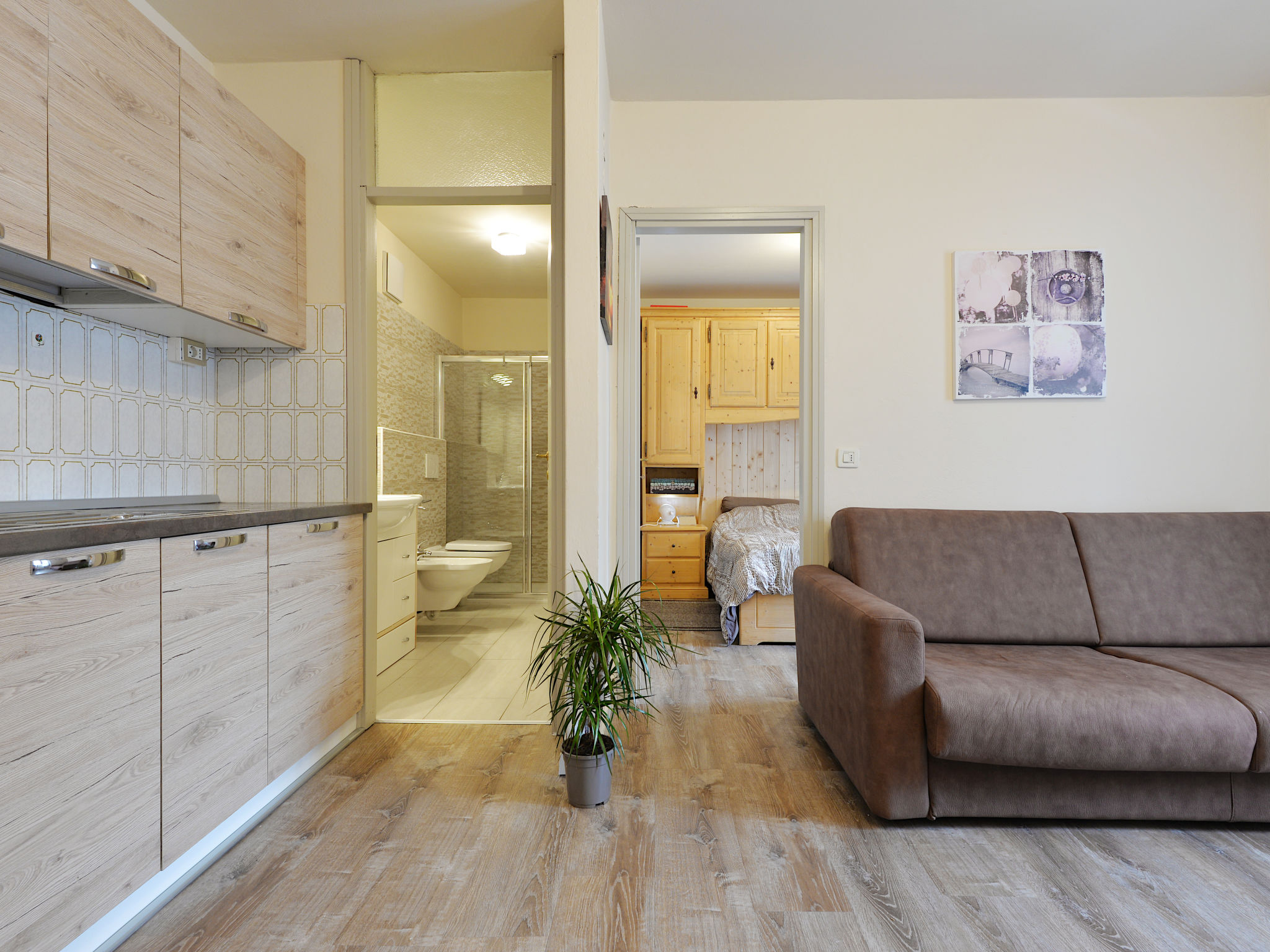 Photo of Apt 20