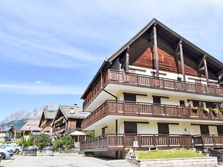 Marmolada Accommodation in Canazei