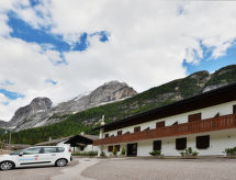 Appartement Penia 2