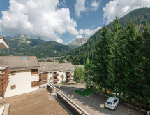 6-persoons appartement Enrosadira met bergzicht in Canazei - thumbnail 5