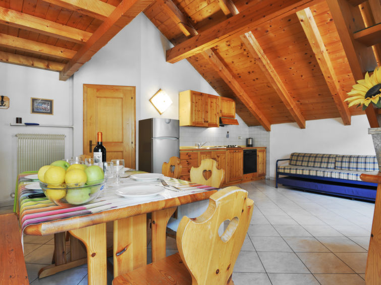 Search and Stay destination Campitello di Fassa, Trentino-Alto Adige - Italy from AU$ 280. Apt 33