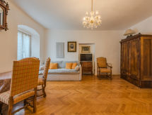 Ruim appartement Catherine in het centrum van Pellizzano - thumbnail 1