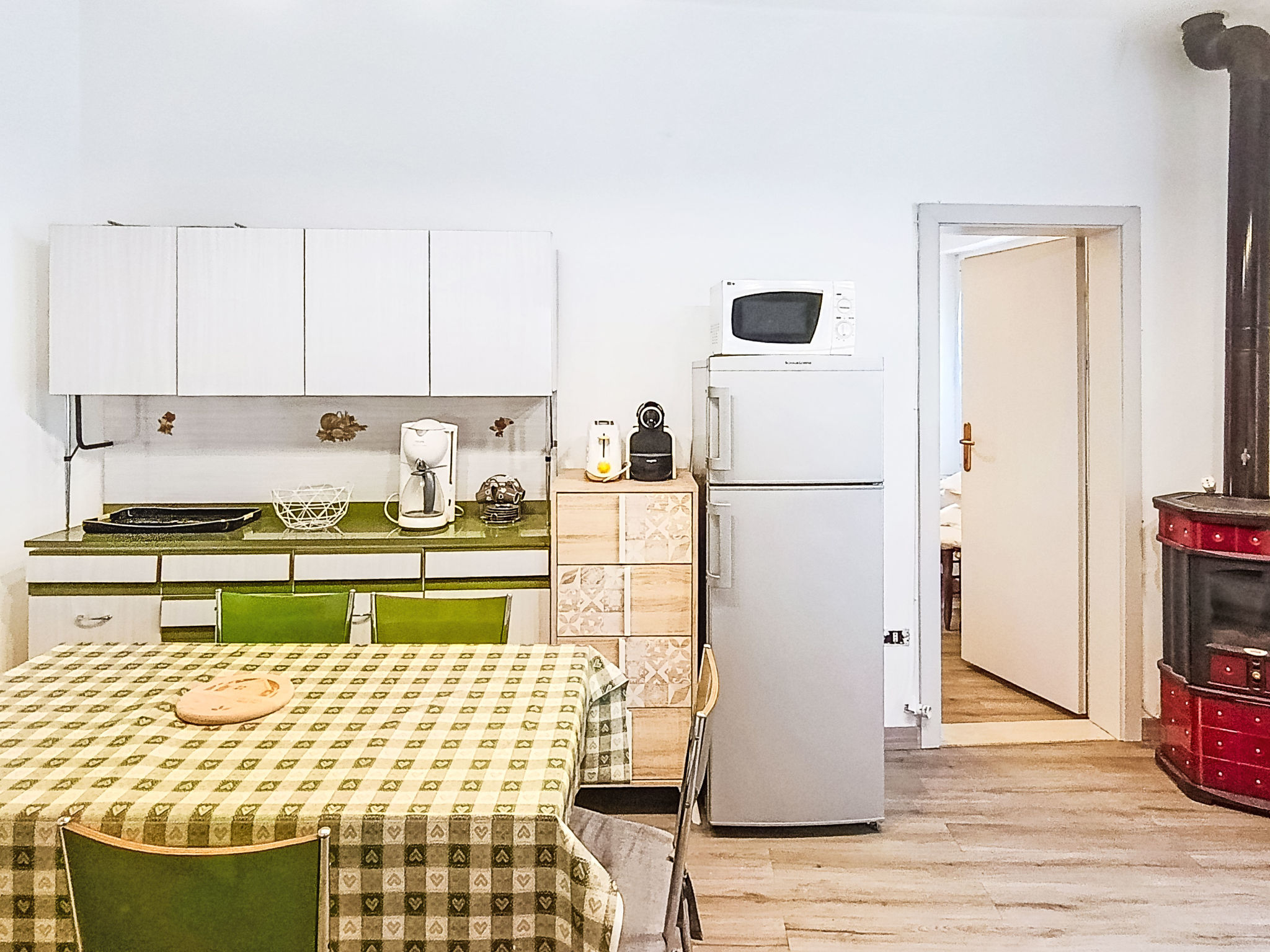 Kitchen / Dining Room