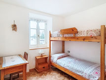 Rustiek appartement voor 7 in Malè, Trentino – vlakbij bergen, meer en skipistes - thumbnail 3