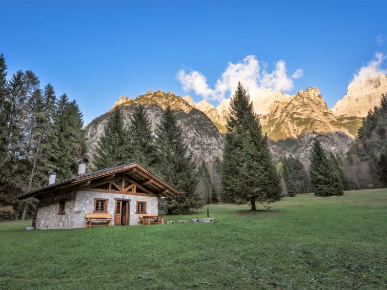 Bergzicht en rust in chalet Baita Valon in Terme di Comano in Terme di Comano