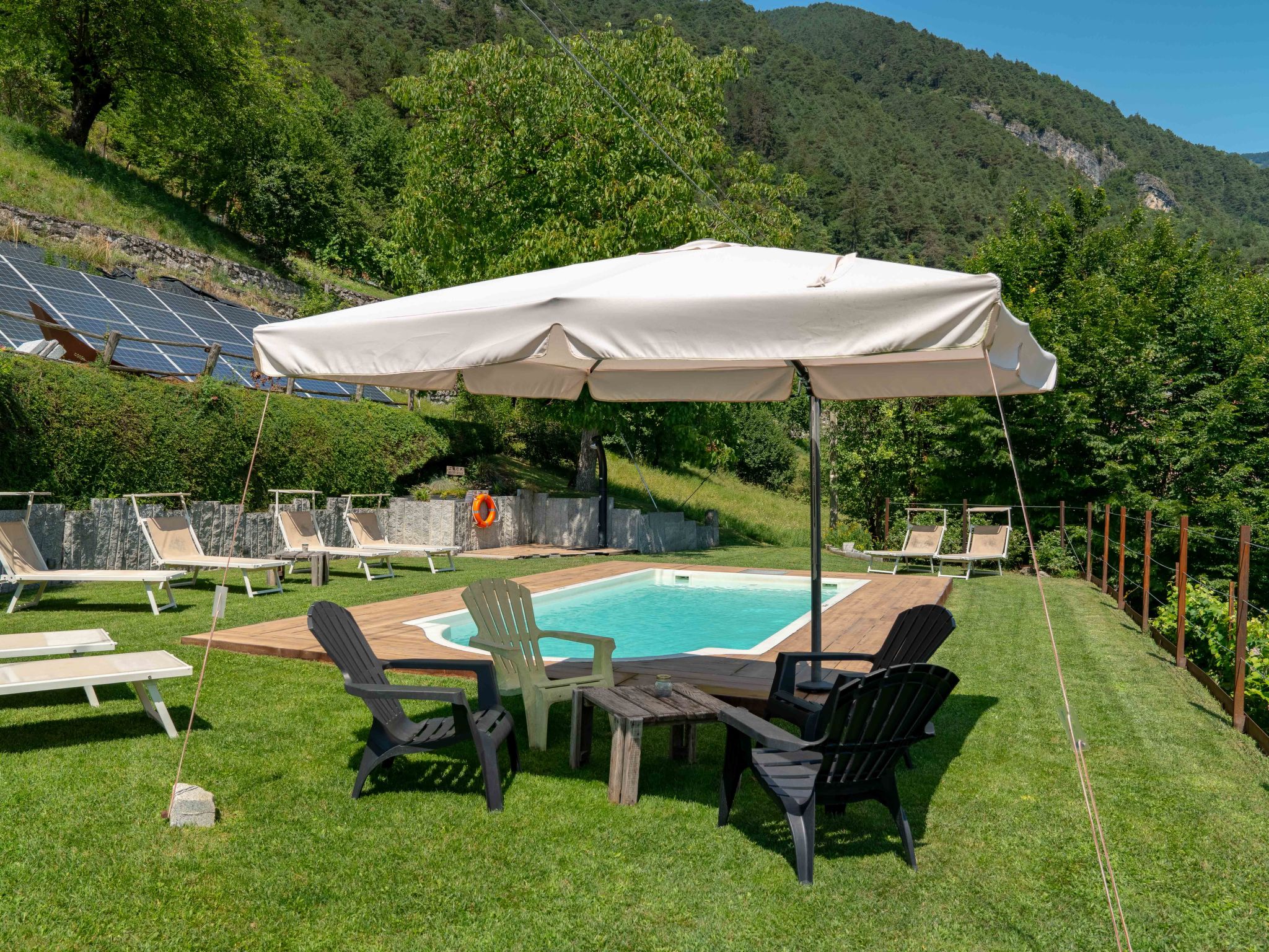 La Meridiana - Outside